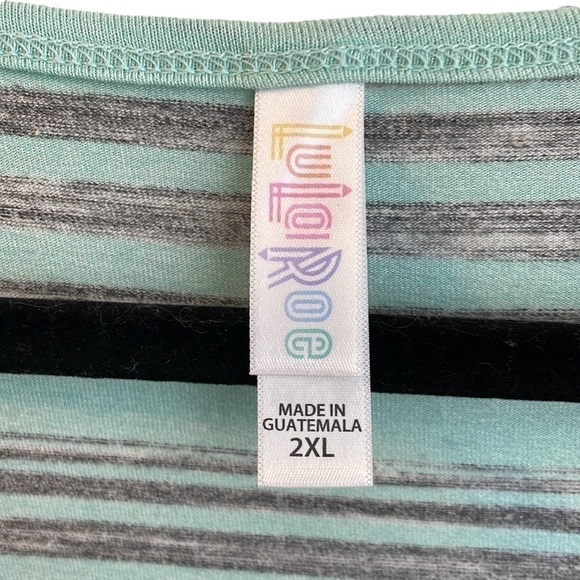 LuLaRoe Classic Tee | Scoop Hem | Grey & Mint Green - Size XL - Picture 3 of 8